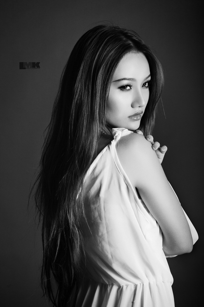 朋友的妻子