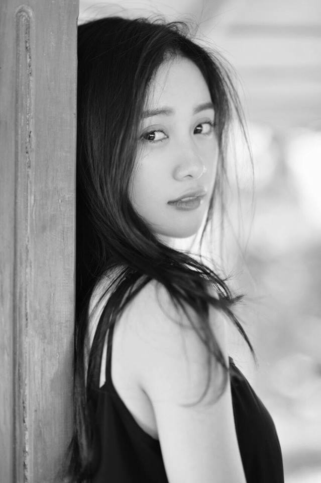 女女裸體舌吻床吻